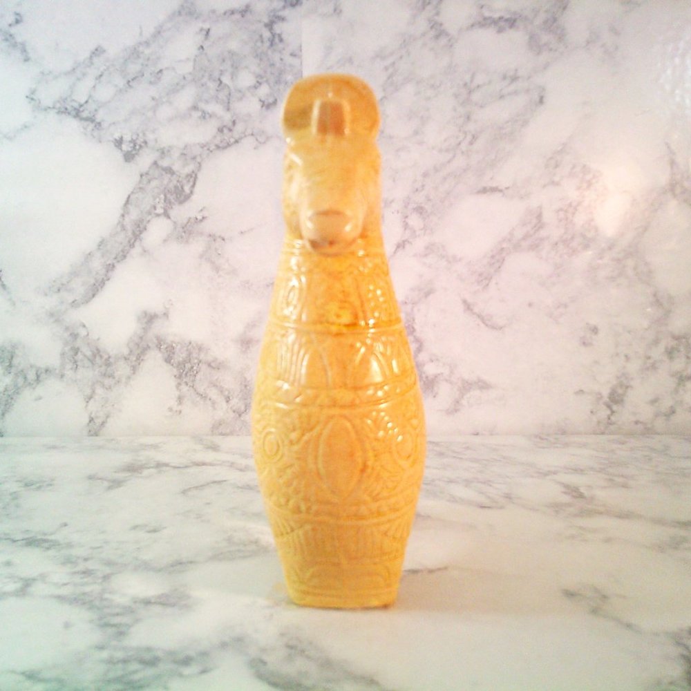 SOLD!! Pretty Vintage Bitossi Style Rich Cream Color Horse Figurine